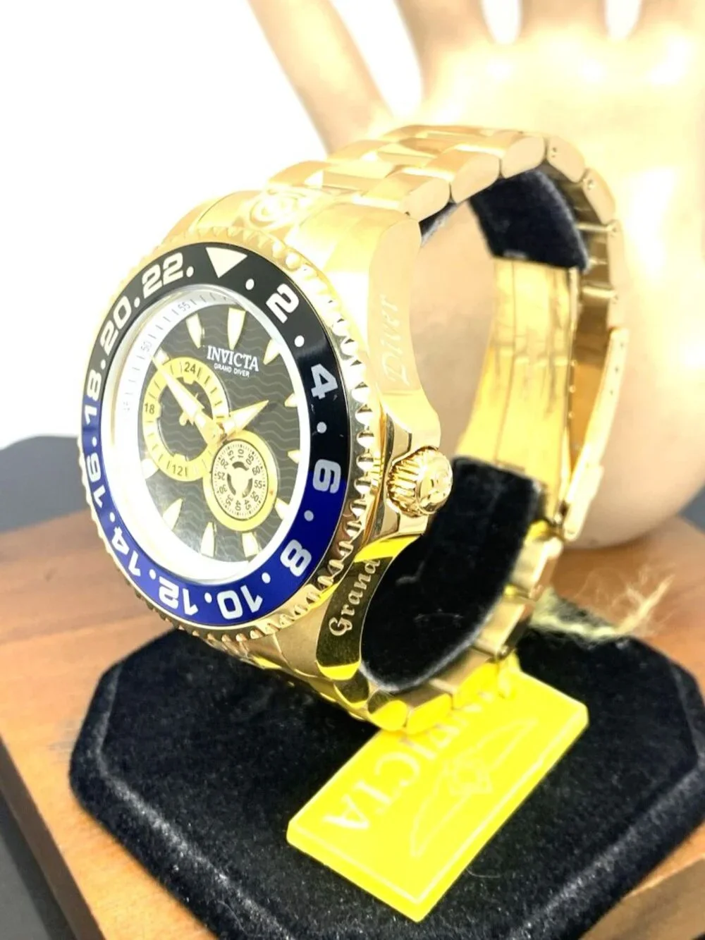 Invicta Men's Watch 47303 Grand Diver Swiss Automatic Blac Dial Gold Steel 47mm